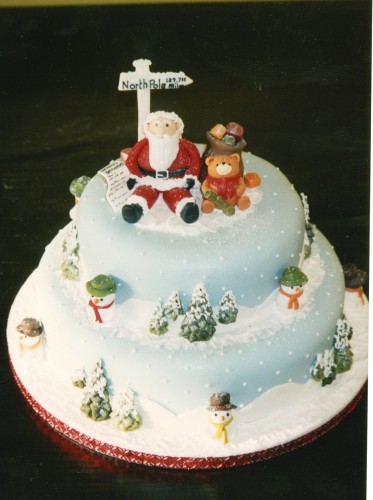 2 Tier Round Christmas Scene Cake With Santa