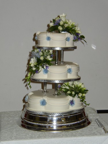 3 Tier Petal Wedding Cake With Fresh Flowers