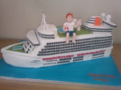 Bon Voyage Cruise Cake