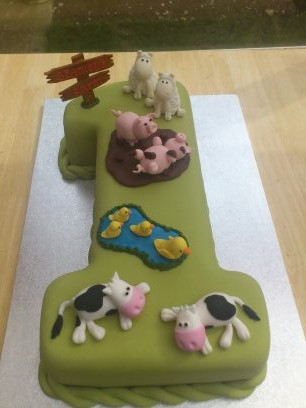 Farmyard Animals Birthday Cake