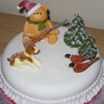 Hunting Bear Novelty Christmas Cake