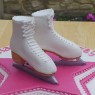 White Ice Skates Cake thumbnail