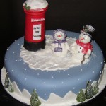 Mr And Mrs Snowman Novelty Christmas Cake