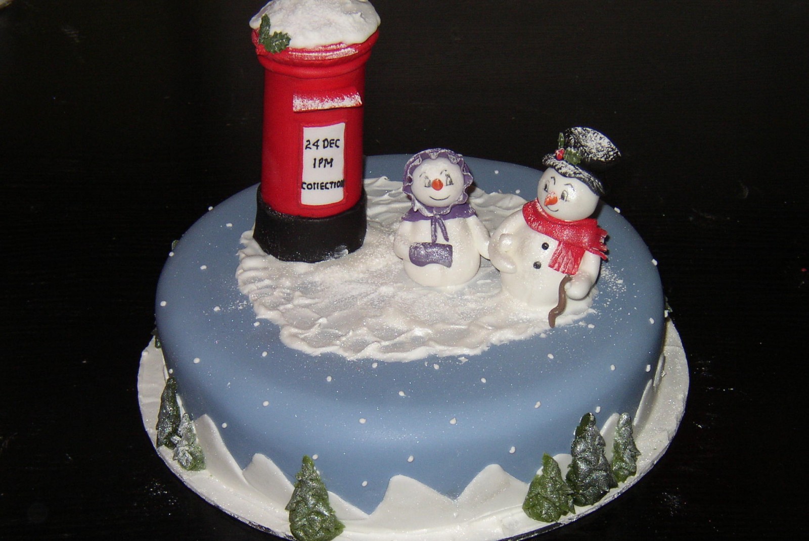 Christmas Cakes for Children – Cake Geek Magazine