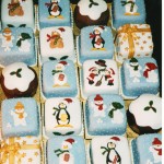 Mini Novelty Christmas Cakes