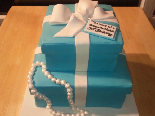 Tiffany Inspired Jewellery Box Birthday Cake