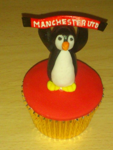 Personalised Cup Cake Penguin Supporting Man Utd