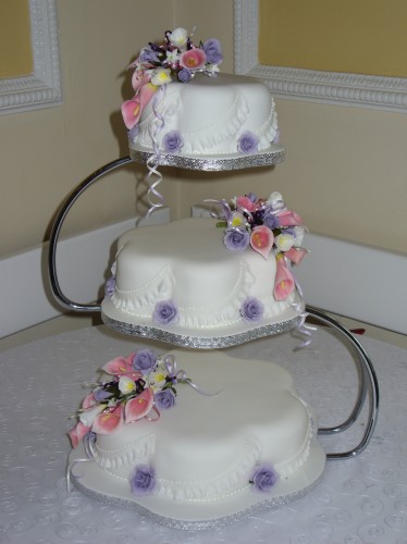 3 Tier Petal Wedding Cake With Calla Lilies Roses And Freesia