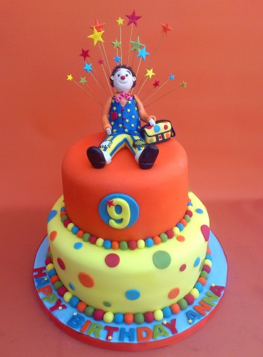 mr tumble inspired novelty 2 tier birthday cake s