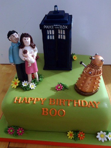 dr who inspired novelty birthday cake tardis dalek