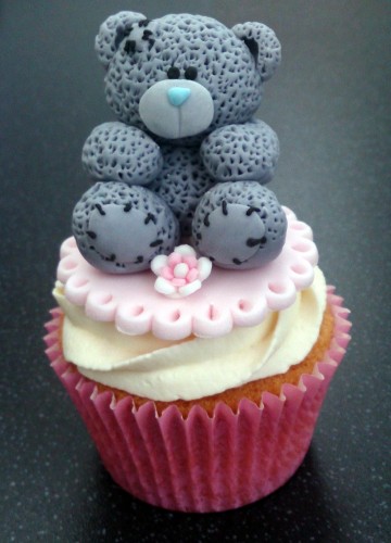 me to you bear novelty cupcakes