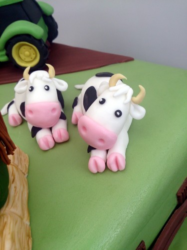 down on the farm birthday cake with tractor sheep pigs cows farmhand
