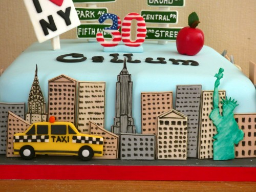 new york themed birthday cake