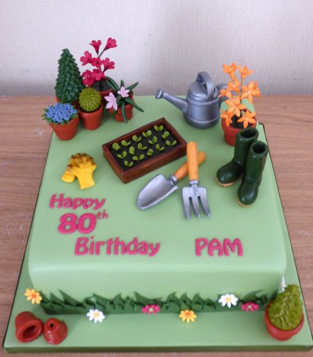 gardeners-birthday-cake