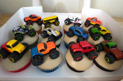 monster-jam-truck-cupcakes