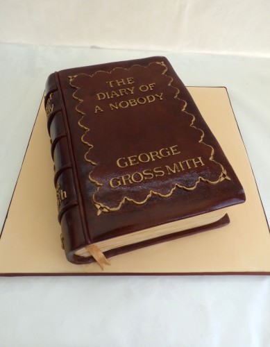 old-fashioned-leather-bound-book-birthday-cake-