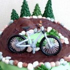 rugged-mountain-bike-track-birthday-cake