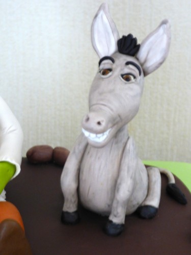 shrek-and-donkey-birthday-cake
