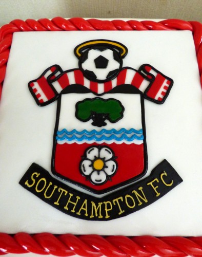 southampton-fc-birthday-cake-