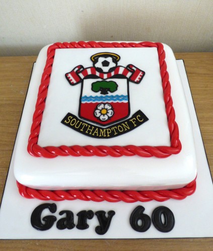 southampton-fc-birthday-cake-