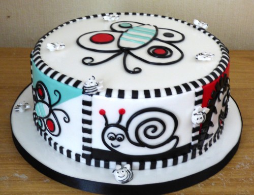 tiny-love-book-cot-bumper-birthday-cake