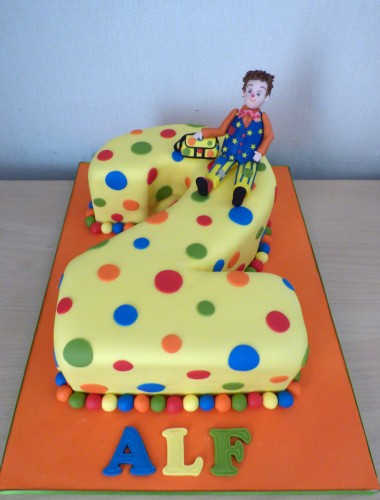 mr-tumble-number-2-birthday-cake