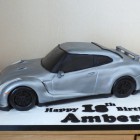 silver-nissan-gtr-birthday-cake