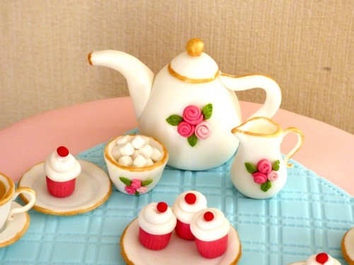 vintage-tea-party-birthday-cake