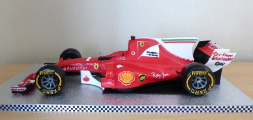 2017-f1-ferrari-race-car-birthday-cake