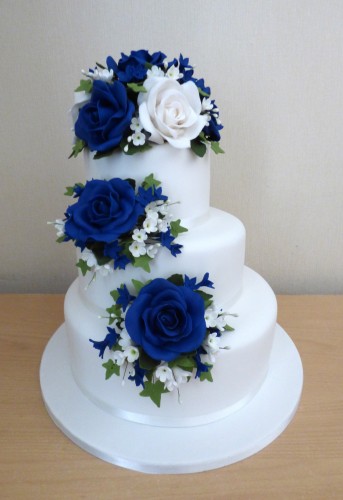 3-tier-blue-rose-and-white-wedding-cake