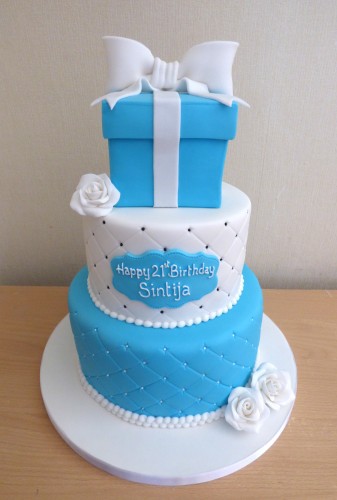 3-tier-tiffany-inspired-birthday-cake