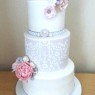 3-tier-vintage-wedding-cake thumbnail