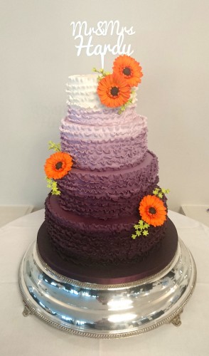 4-tier-purple-ombre-wedding-cake-with-gerberas