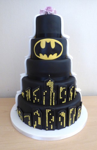 5-tier-half-and-half-batman-themed-wedding-cake