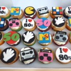 80's-themed-cupcakes