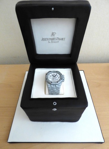 audemars-piquet-royal-oak-watch-in-presentation-box-birthday-cake