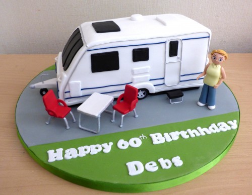 caravaners-birthday-cake