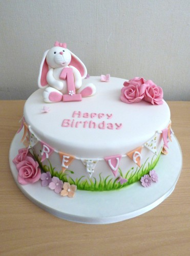 cute-rabbit-1st-birthday-cake