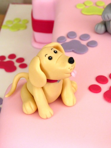 dog-themed-1st-birthday-cake