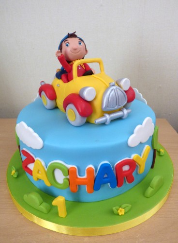 noddy-in-his-car-birthday-cake