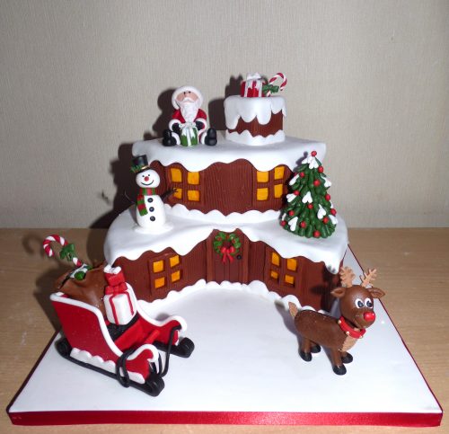 2-tier-log-cabin-themed-christmas-cake-santa-rudolph-sleigh-