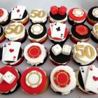 las-vegas-themed-cupcakes