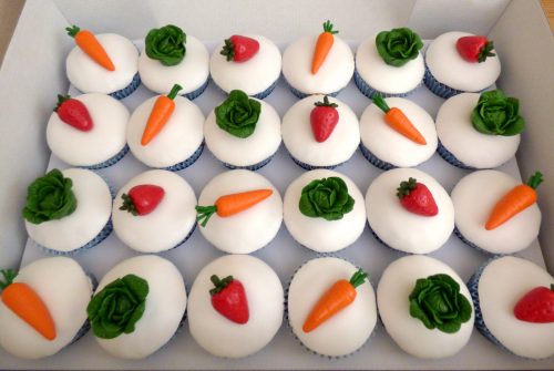 peter-rabbit-themed-cupcakes-