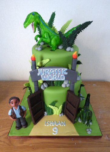 2-tier-jurassic-world-themed-birthday-cake