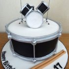 drummers-drum-kit-birthday-cake