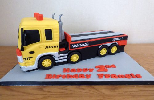 recovery-truck-birthday-cake