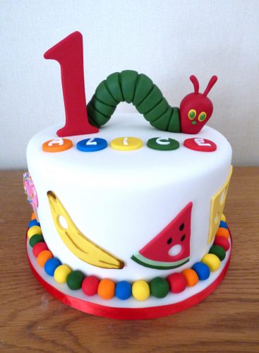 the-hungry-caterpillar-birthday-cake-