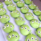 toy-story-alien-cupcakes-