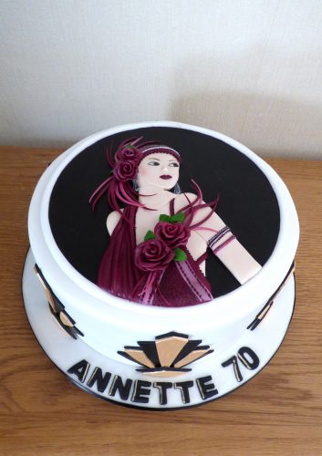 art-deco-lady-themed-birthday-cake