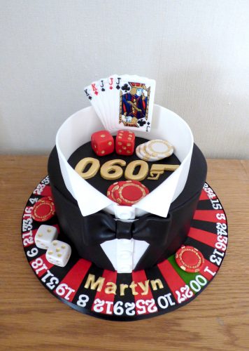 james-bond-casino-royale-themed-bithday-cake